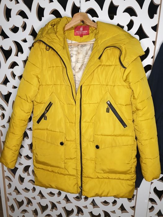 Куртка пуховик гірчична жовта жіноча зимова