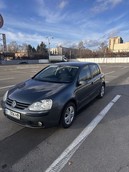Volkswagen Golf 5 2005 1.6 газ/бенз клімат