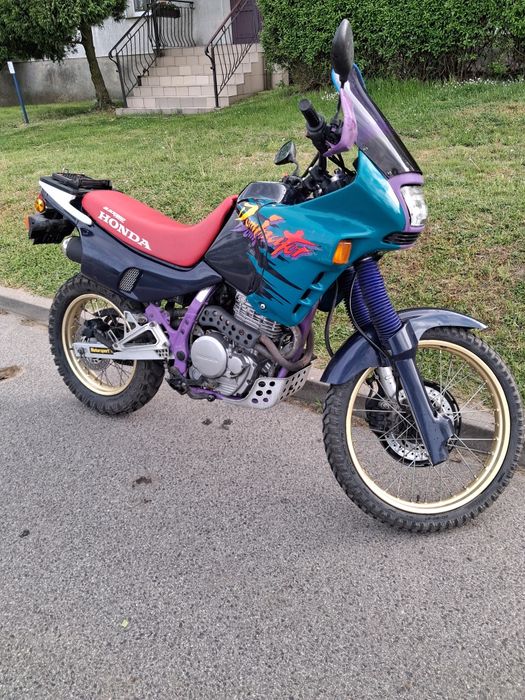 Honda dominator 650