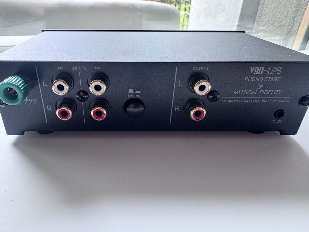Przedwzmacniacz gramofonowy MUSICAL FIDELITY V90-LPS Czarny MM MC