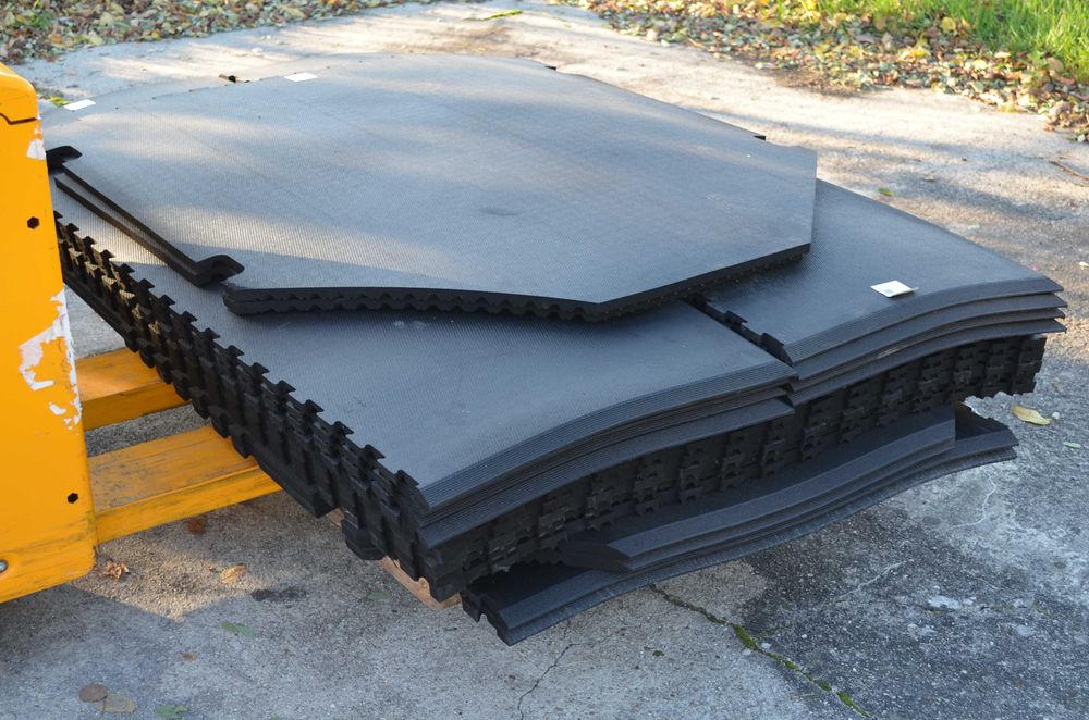 Gumowa podłoga LIFE FITNESS / Hammer Strenght