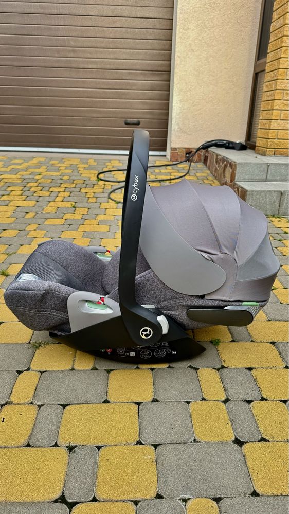 Cybex Cloud T i-size mirage grey автокрісло+адаптери