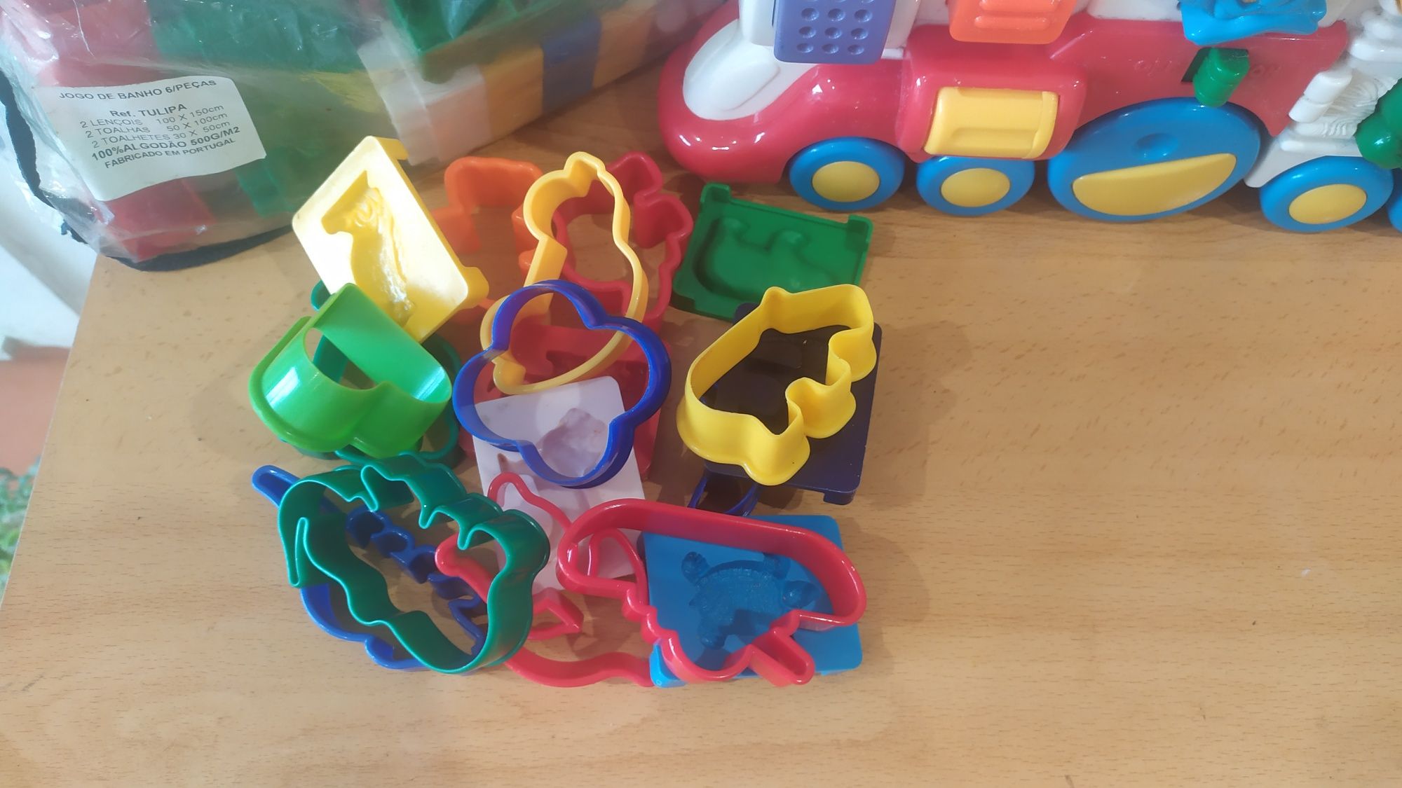 Brinquedos De Criança