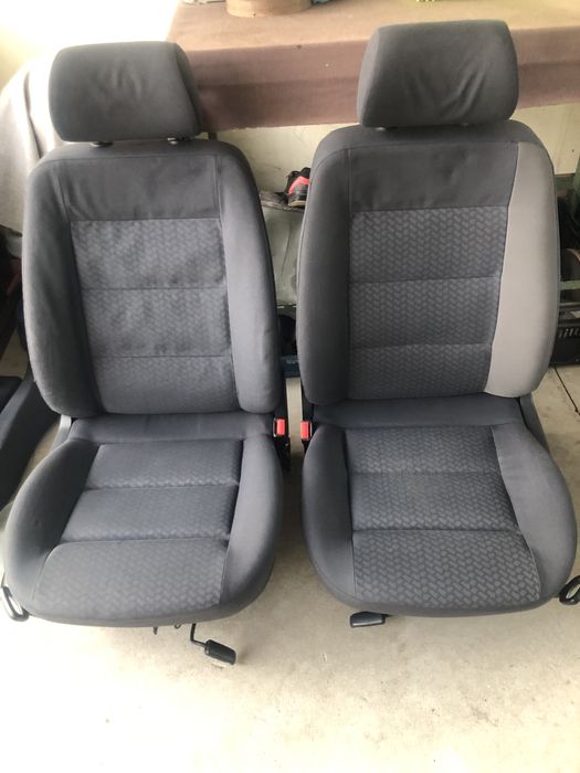 Bancos do audi A4 B5 4 portas