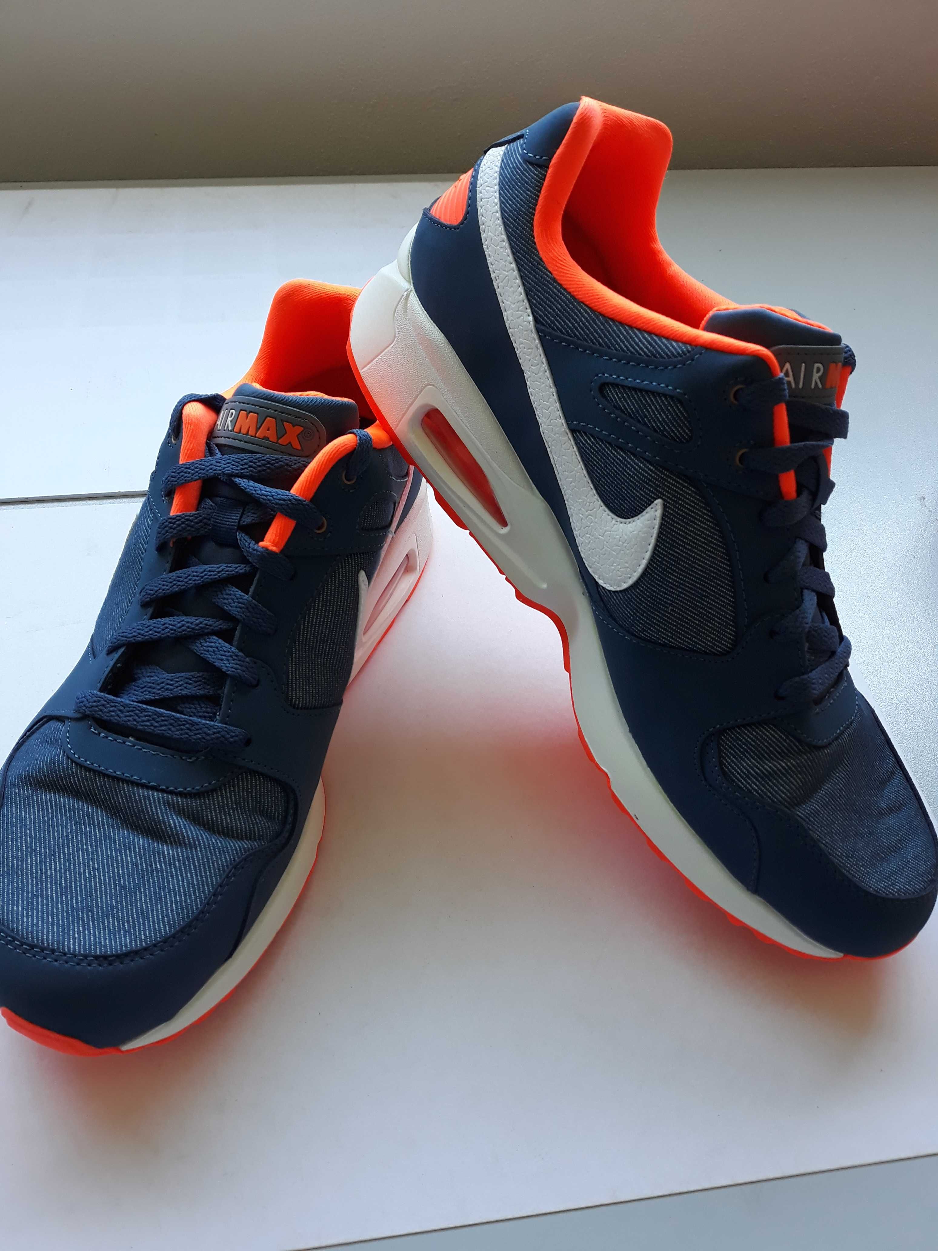 Nike Air Coliseum Racer N.º 46