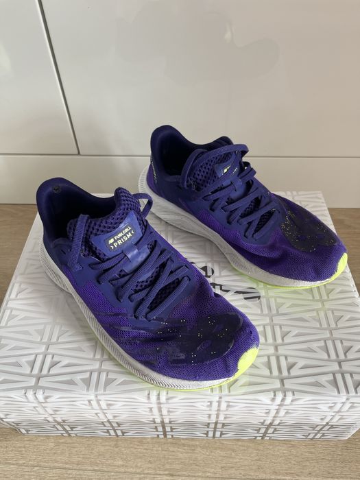 NB New Balance Fuel Cell Prisma rozmiar 37