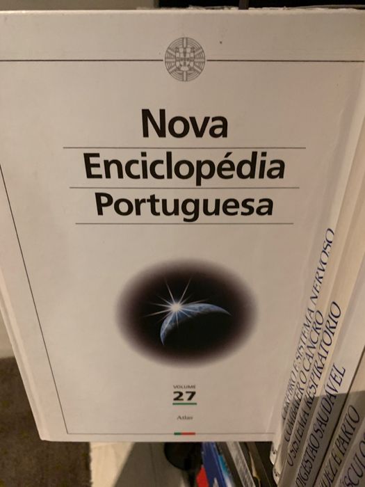 Conjunto de Enciclopédias - Como Novas!!!
