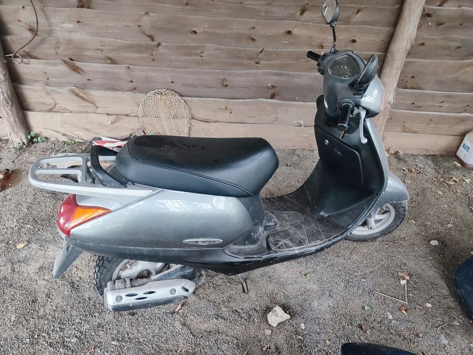 Honda lead  мопед