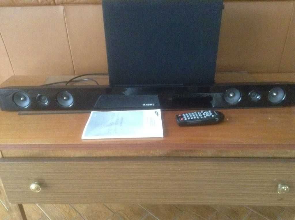 SAMSUNG HW-F-450 -zestaw głośników soundbar+ subwoofer