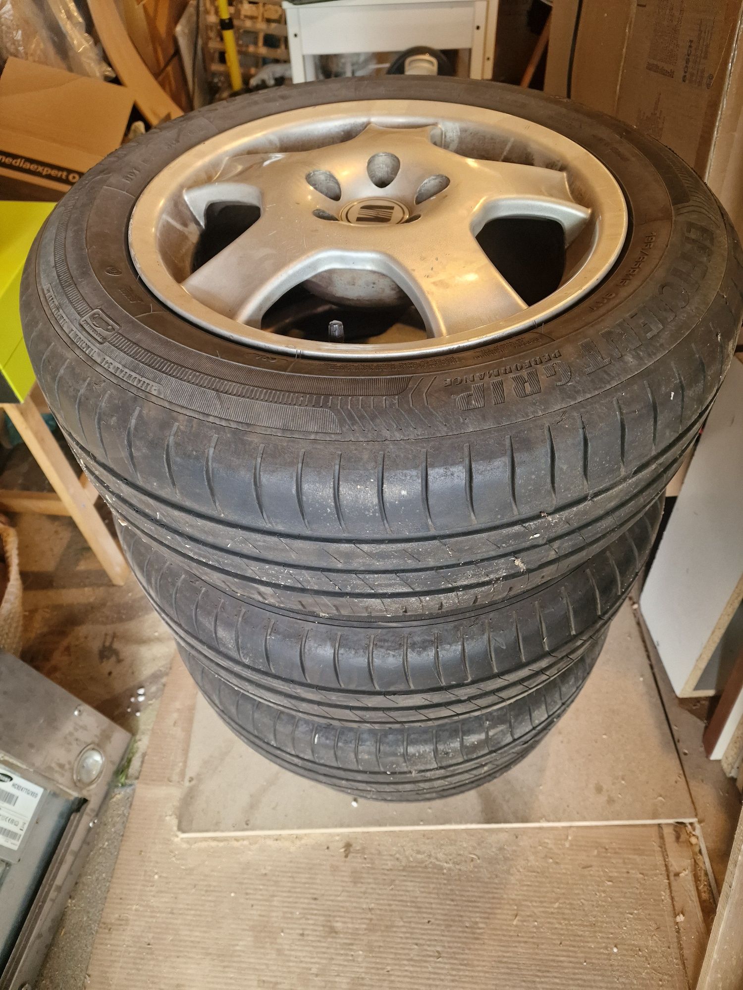 Alufelgi 15 cali 5x100 7Jx15 H2 ET35 Seat