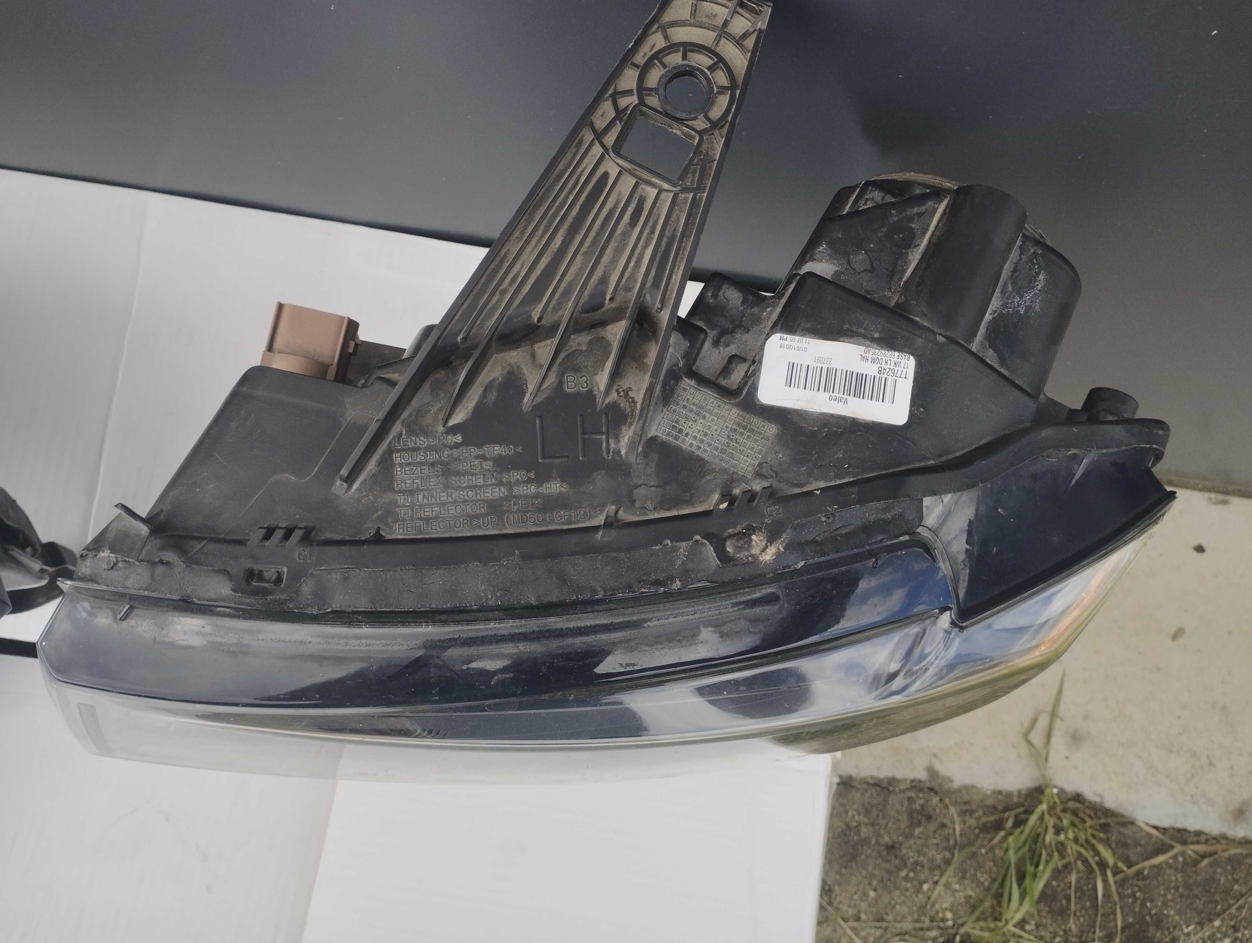 Lampy przednie Jeep Grand Cherokee Wk 2 Oryginał