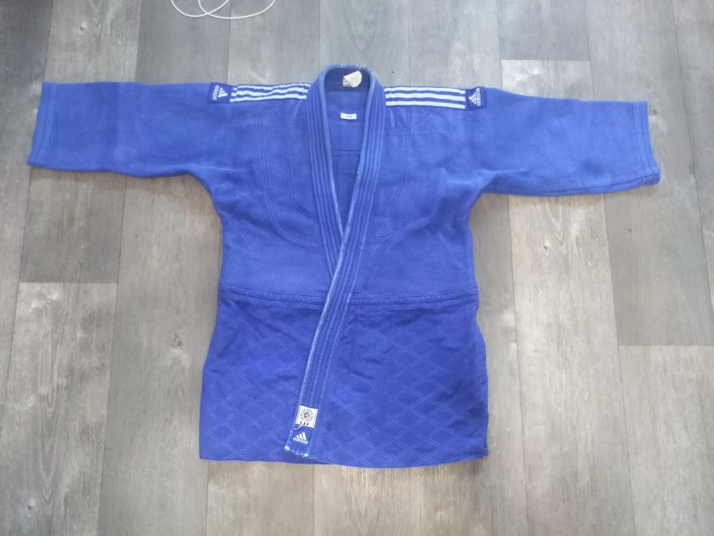 Куртка adidas для кимоно IJF 160см.