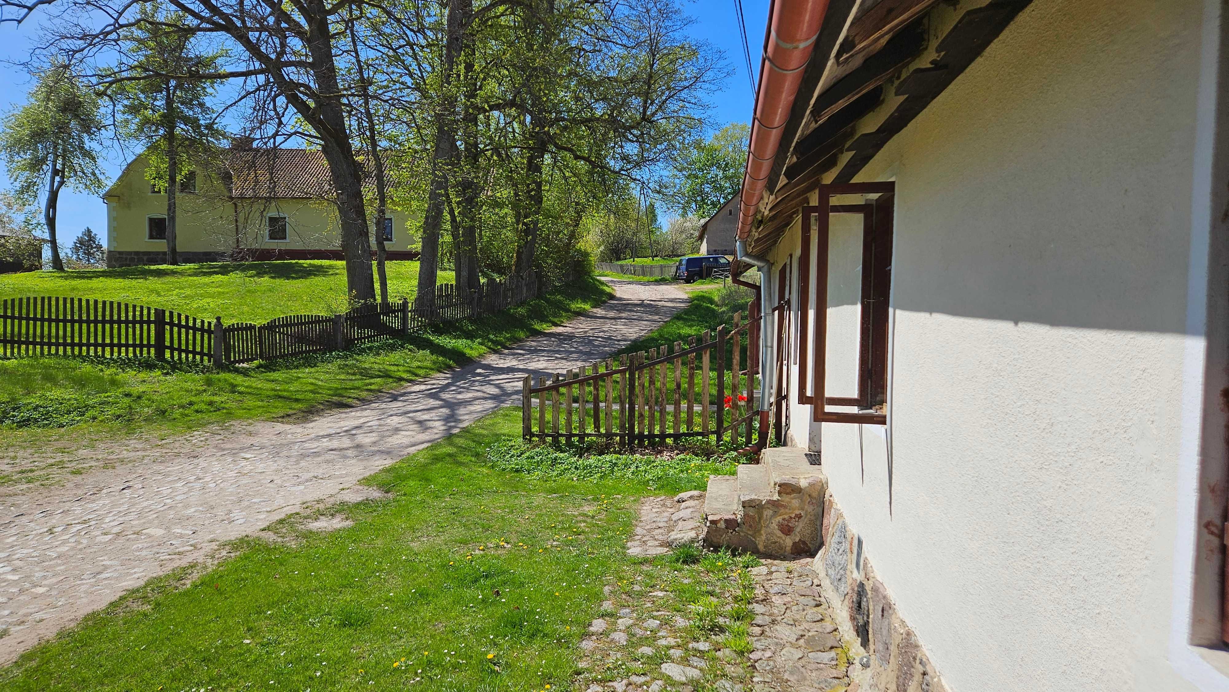 Sprzedam dom z działką i budynkiem gospodarczym, Szarki gmina Lelkowo