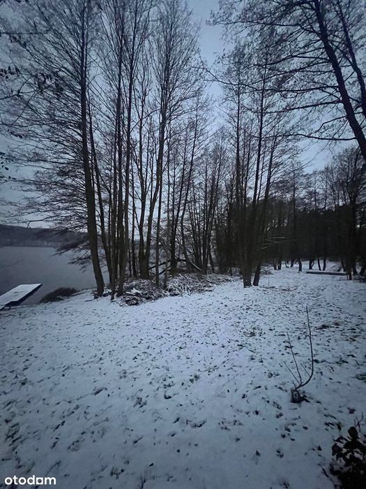 Wyjątkowa działka z prywatnym dostępem do Jeziora Ostrowickego