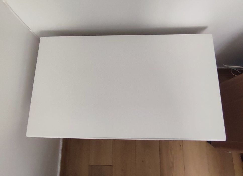 Mesa secretária Ikea