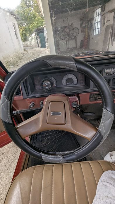 Isuzo Bedford KB para venda