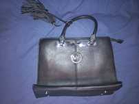 Torebka Michael Kors czarny  kuferek