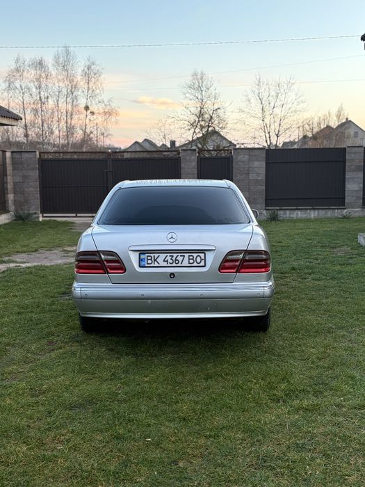 Продам Мерседес w210