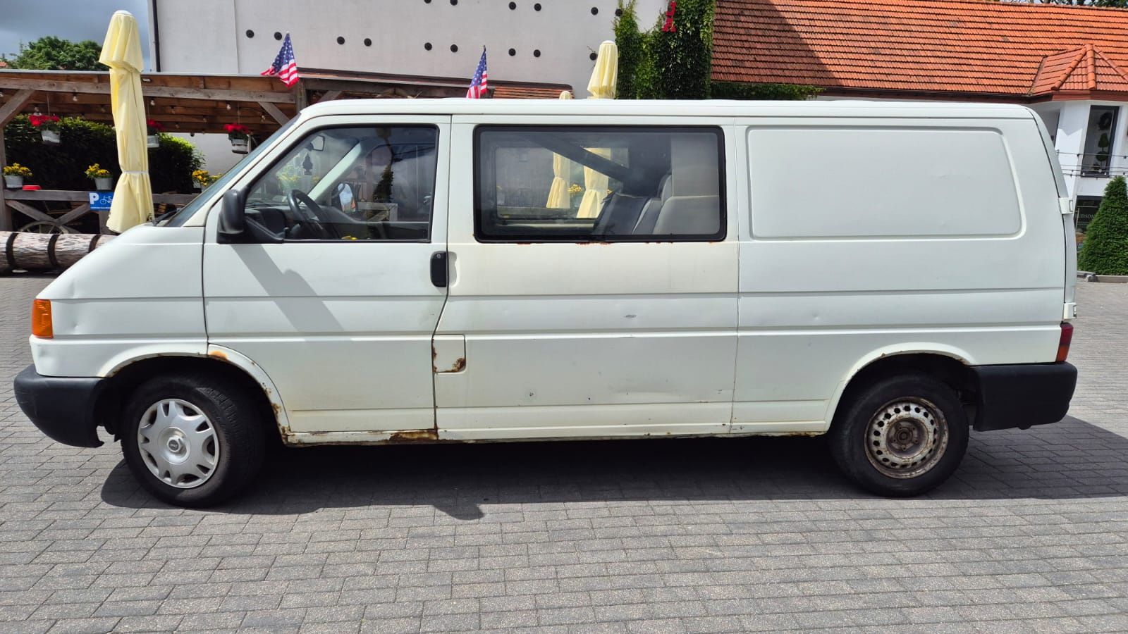 Volkswagen T4 Transporter bus