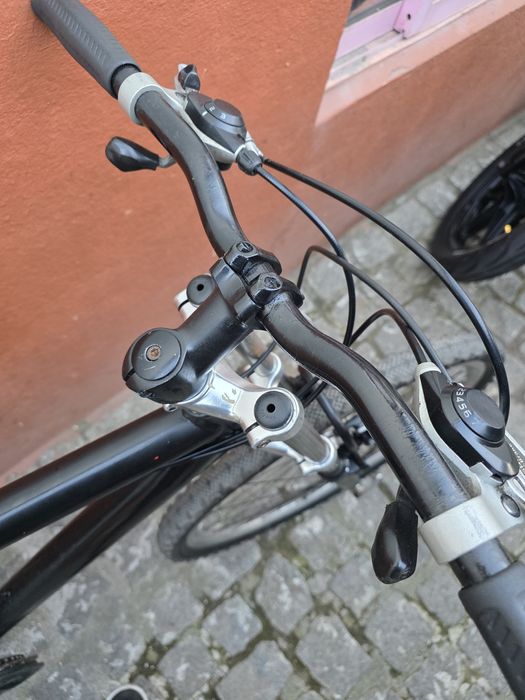 Bicicleta btt roda 26 em Alumínio