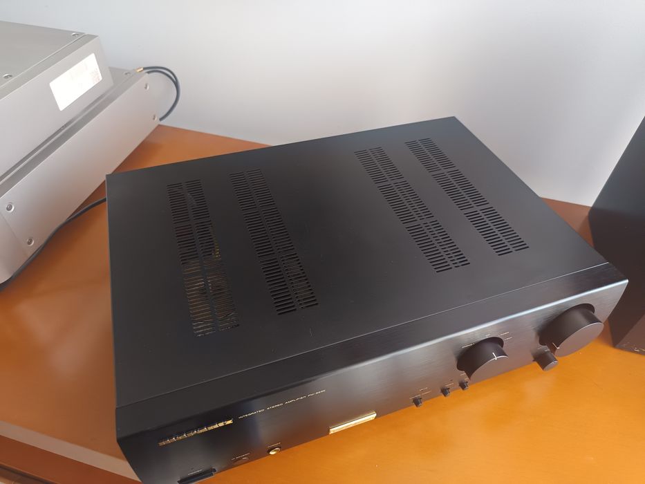 Amplificador stereo Marantz PM 66