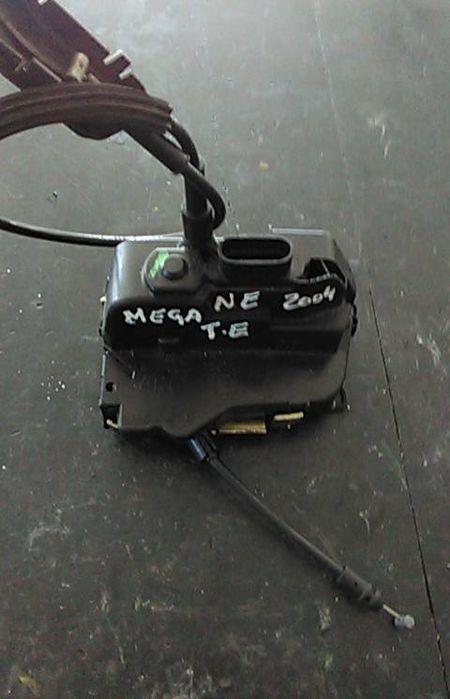 Fechadura / fecho porta trás esquerdo RENAULT Megane II (BM0/1_, CM0/1