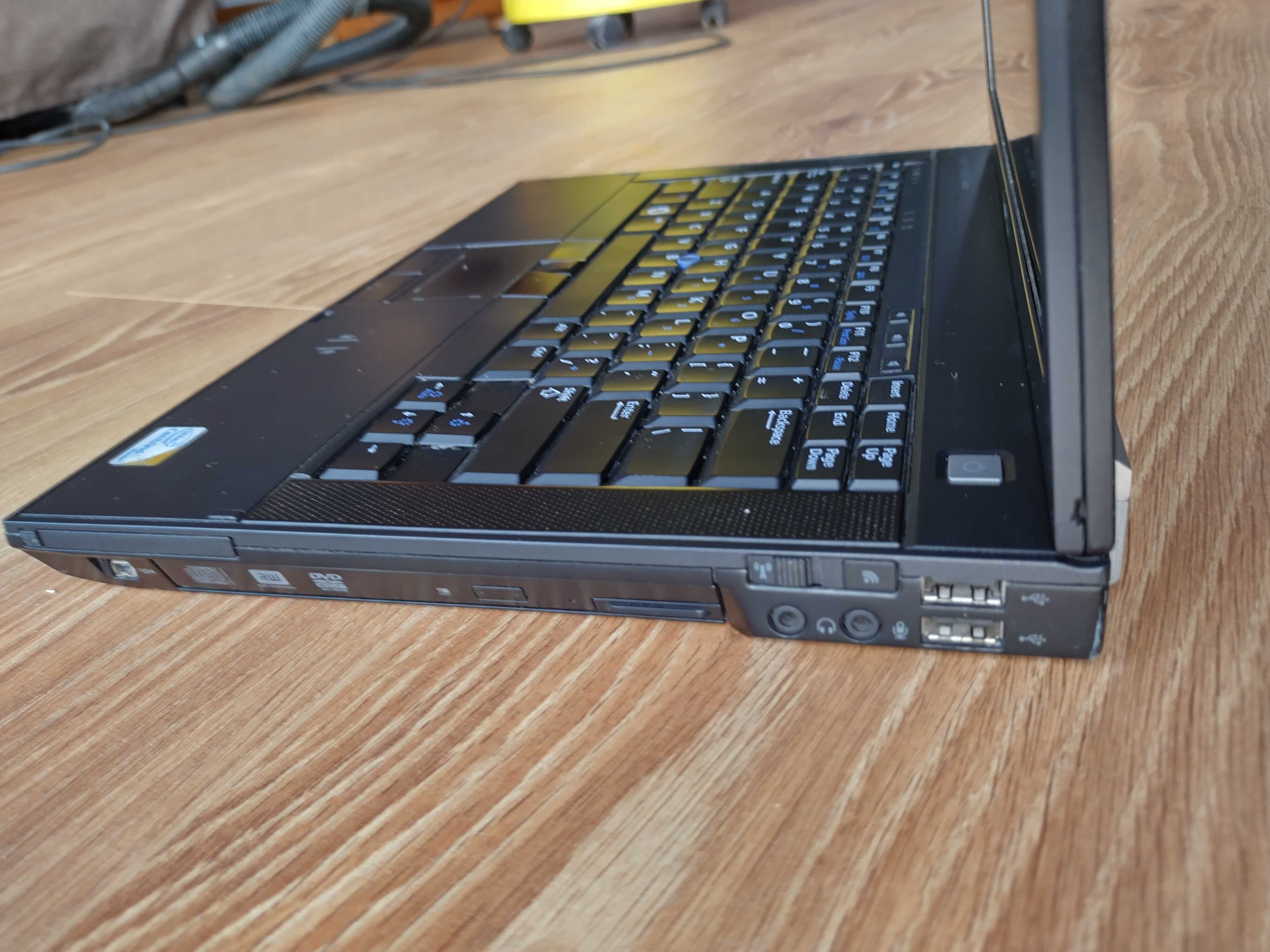 14" DELL Latitude E6400 + stacja dokująca