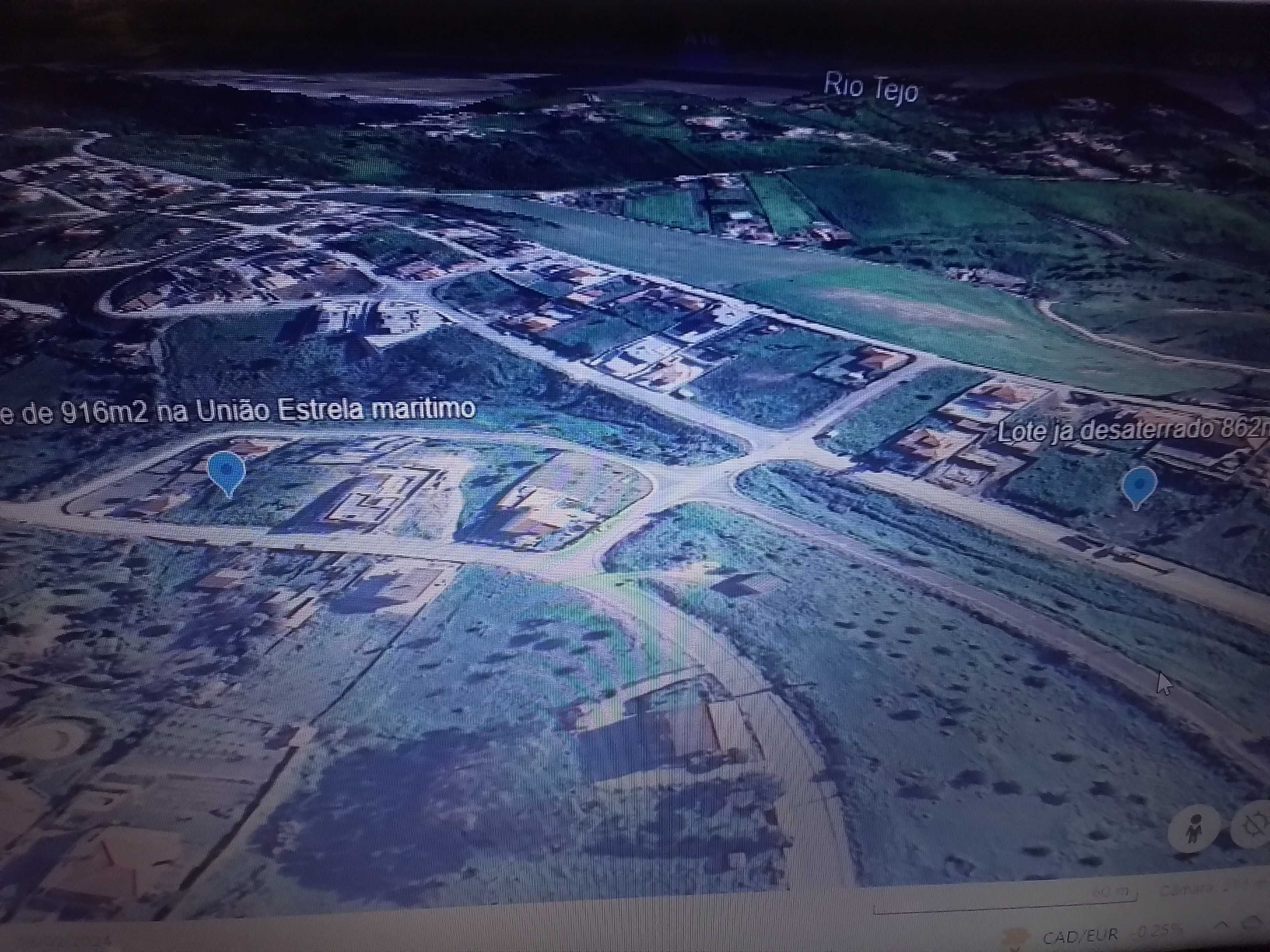 Quinta da Coutada V.F.Xira vende-se 1 de 2 lotes -  249 e 250