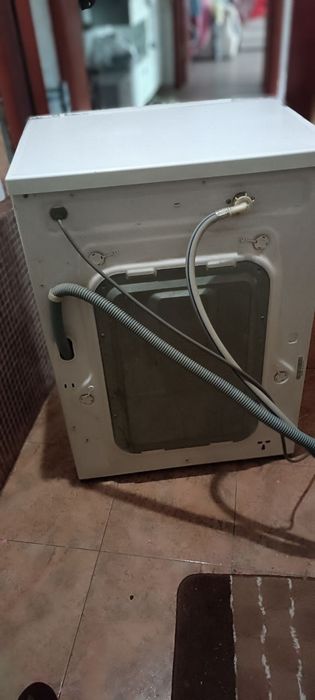 Продам стиральную машинку