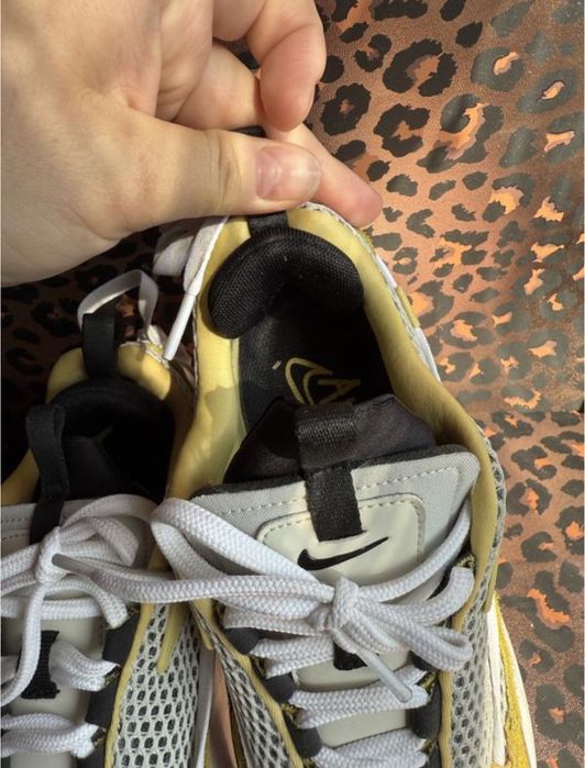 Кросівки жіночі Nike Wmns Air Max Furyosa