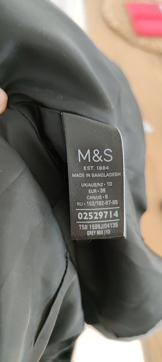 Nowa klasyczna dopasowana marynarka żakiet M/38/10 M&S Collection sza