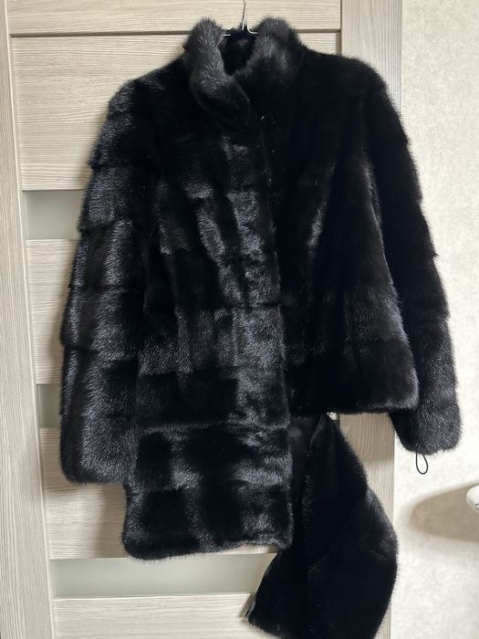 Продам норковую шубу