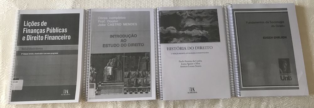 Livros universitarios - Direito
