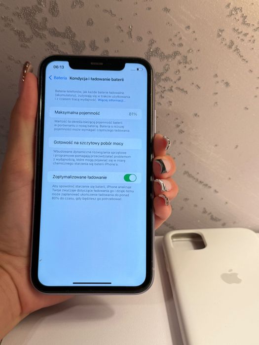 iphone 11 64GB(fioletowy)•81%kondycji baterii+etui Apple