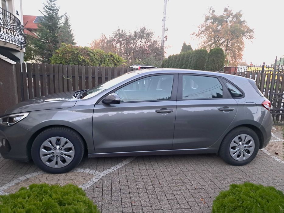 Hyundai I 30 1.4 Mpi Benzyna  Bezwypadkowy Salonowy Stan IDEALNY
