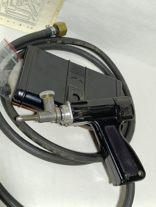 Набір для пайки,з двома регуляторами подачі газу