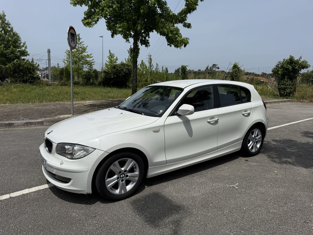 BMW 116i 1.6 (2010)