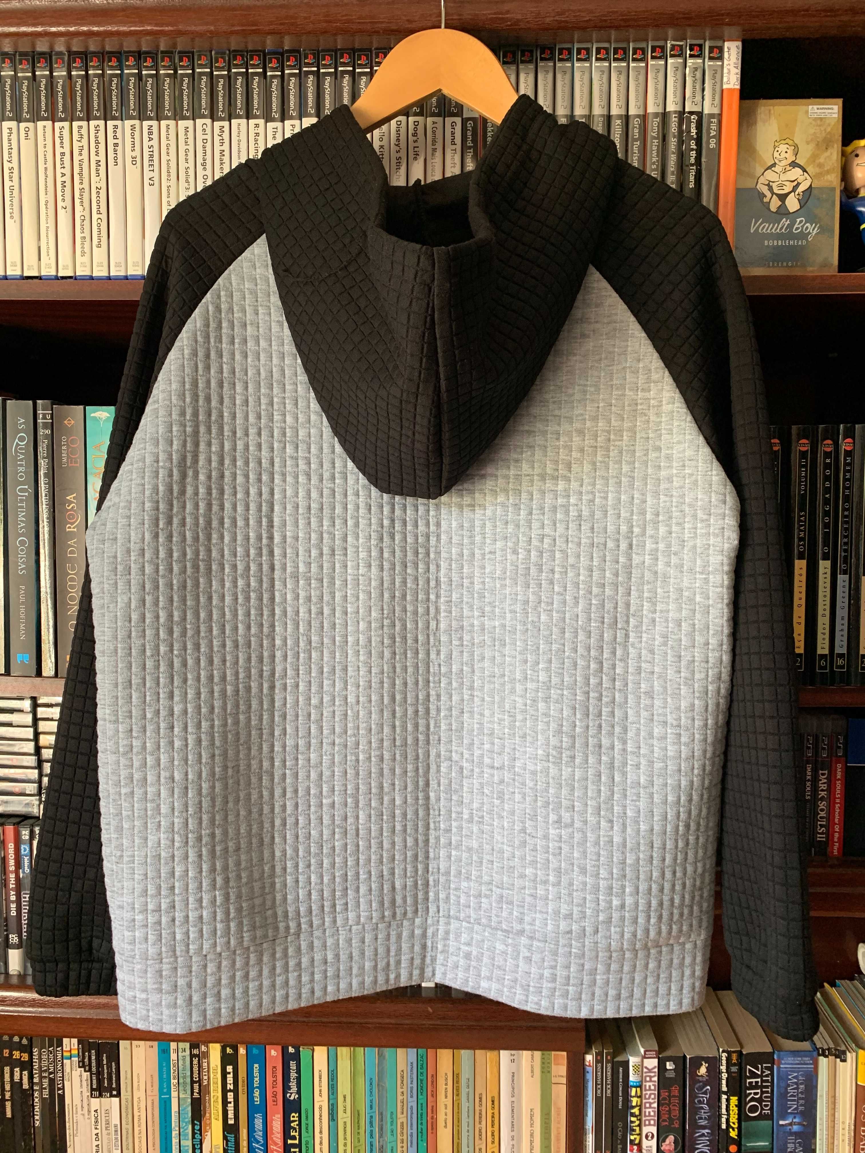 Sweatshirt com Capuz, tamanho L / 40