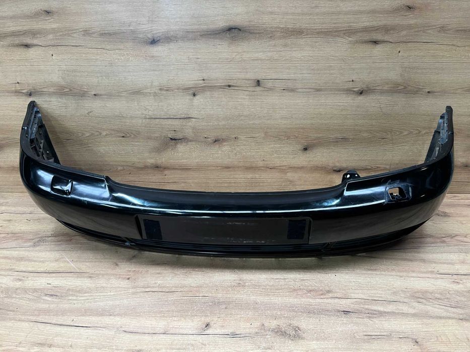Zderzak przedni Audi A4 B5 przed lift spryski