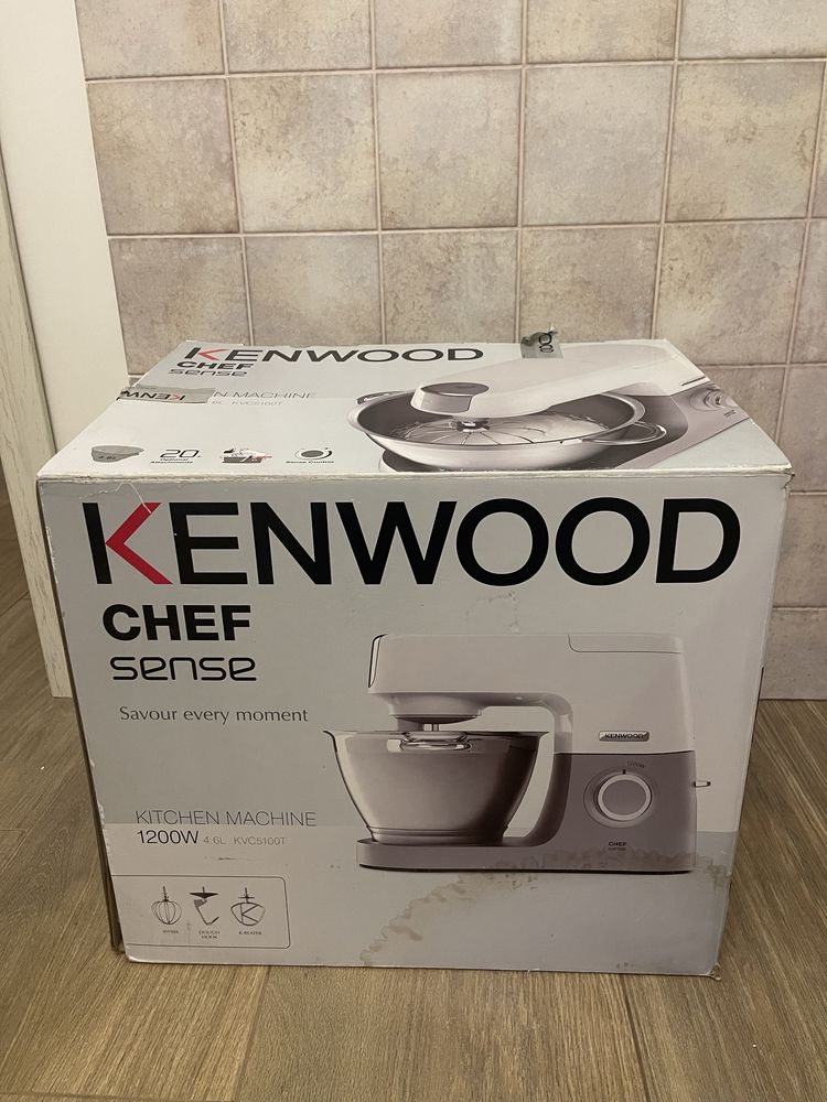Кухонна машина Kenwood Chef Sense KVC5100T