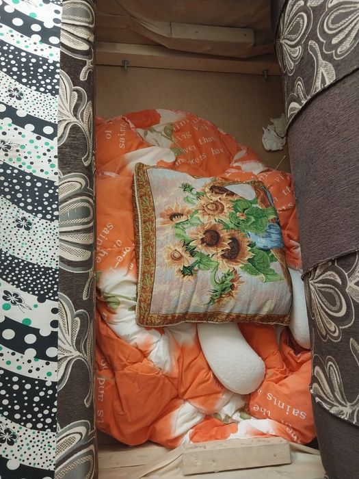 Продам диван двоспальний