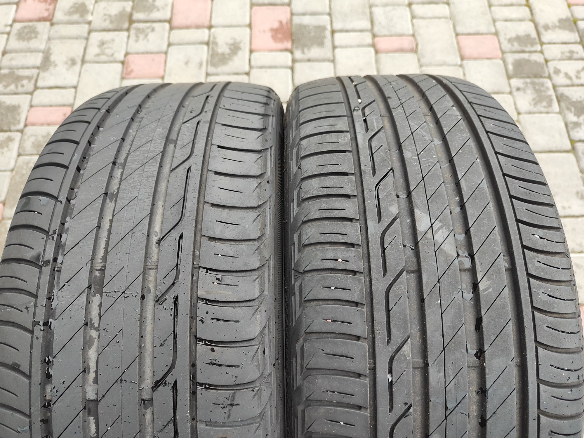 Шини літні дві шт Bridgestone Turanza 225/45 R17