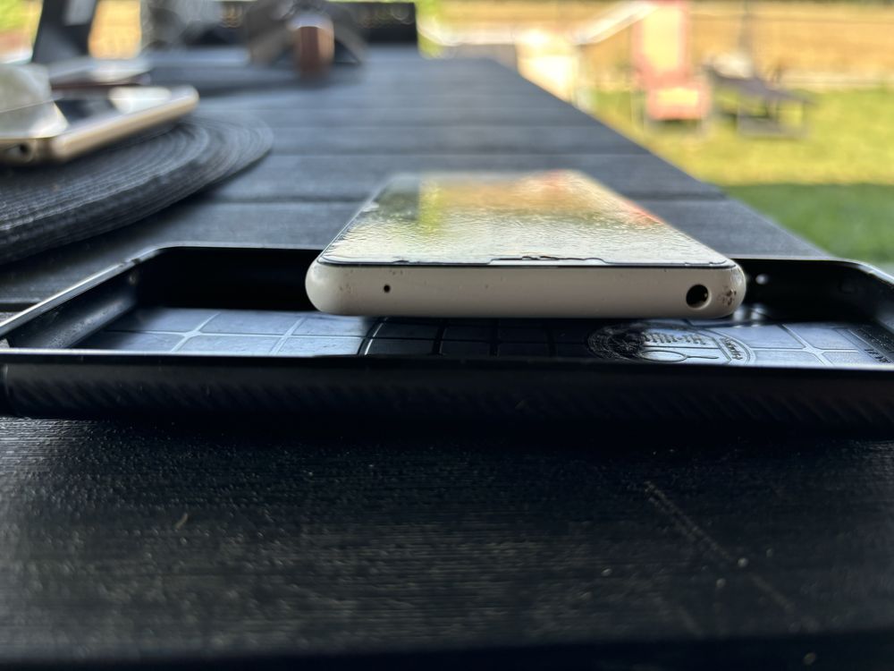 Sony Xperia 10 II XQ-AU52