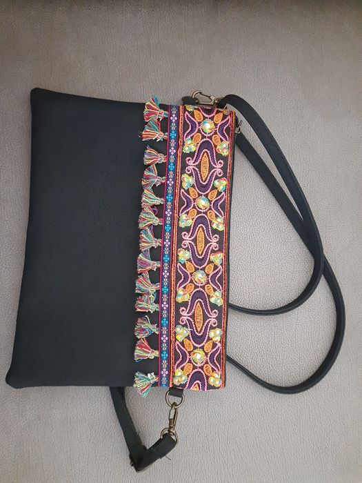 Mochila preta senhora