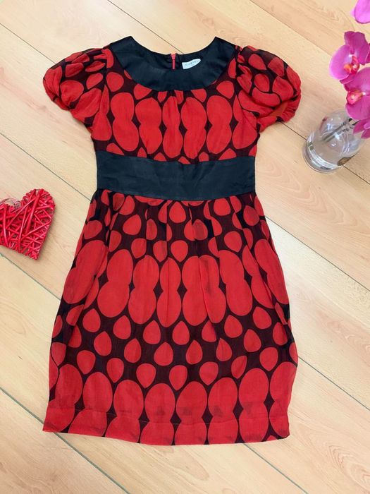 Очень красивое шелковое платье Chanel