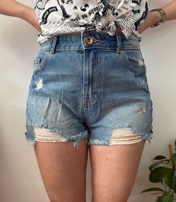 Szorty jeansowe spodenki jeans oversize FB Sister wysoki stan S 36