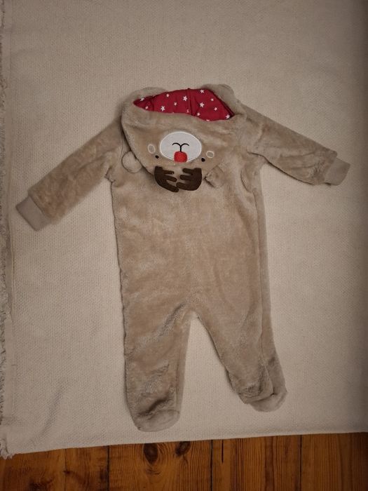 Sprzedam pajacyk z motywem świątecznym  so cute rozmiar 68