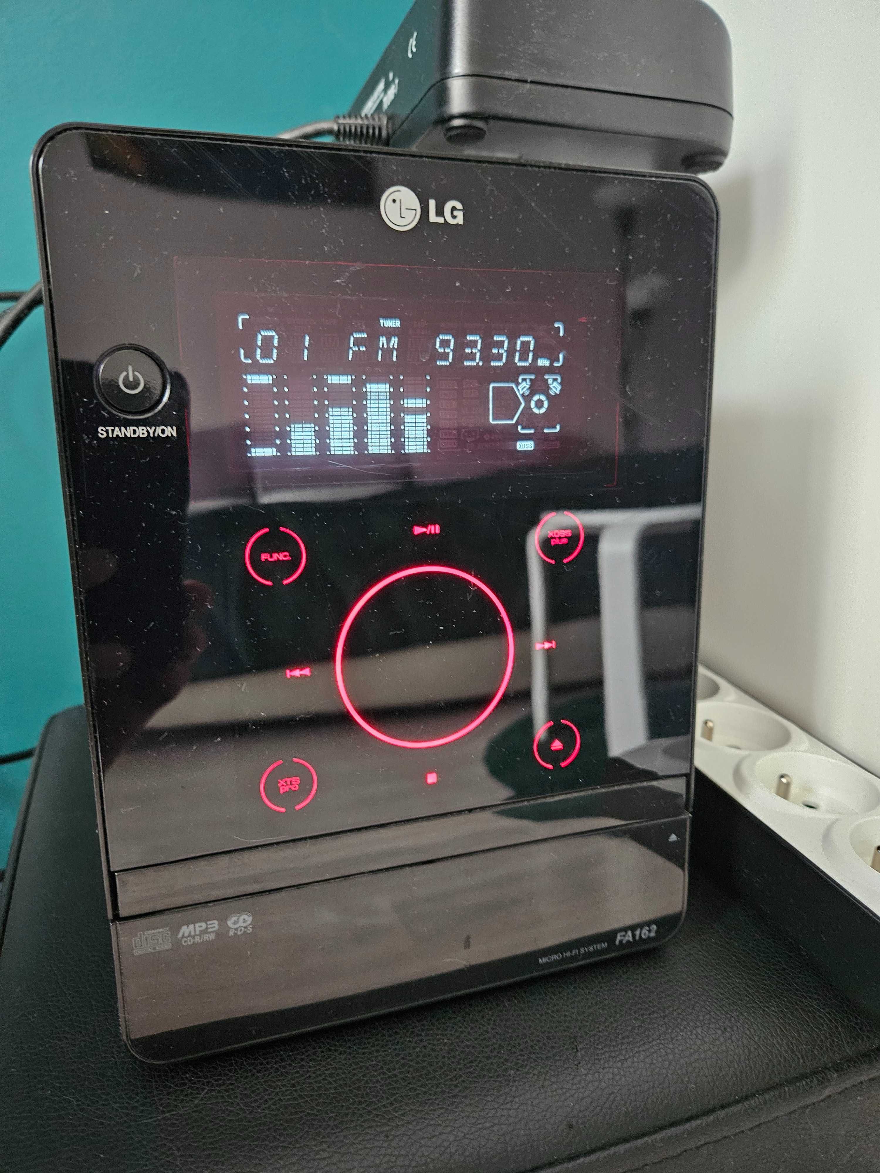 Mini wieża LG FA162 pilot