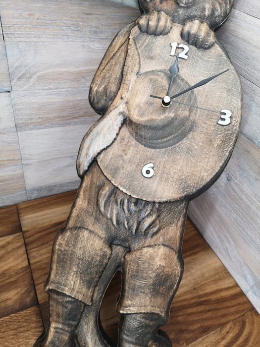 Kot w butach zegar w drewnie 40cm do pokoju dzieci