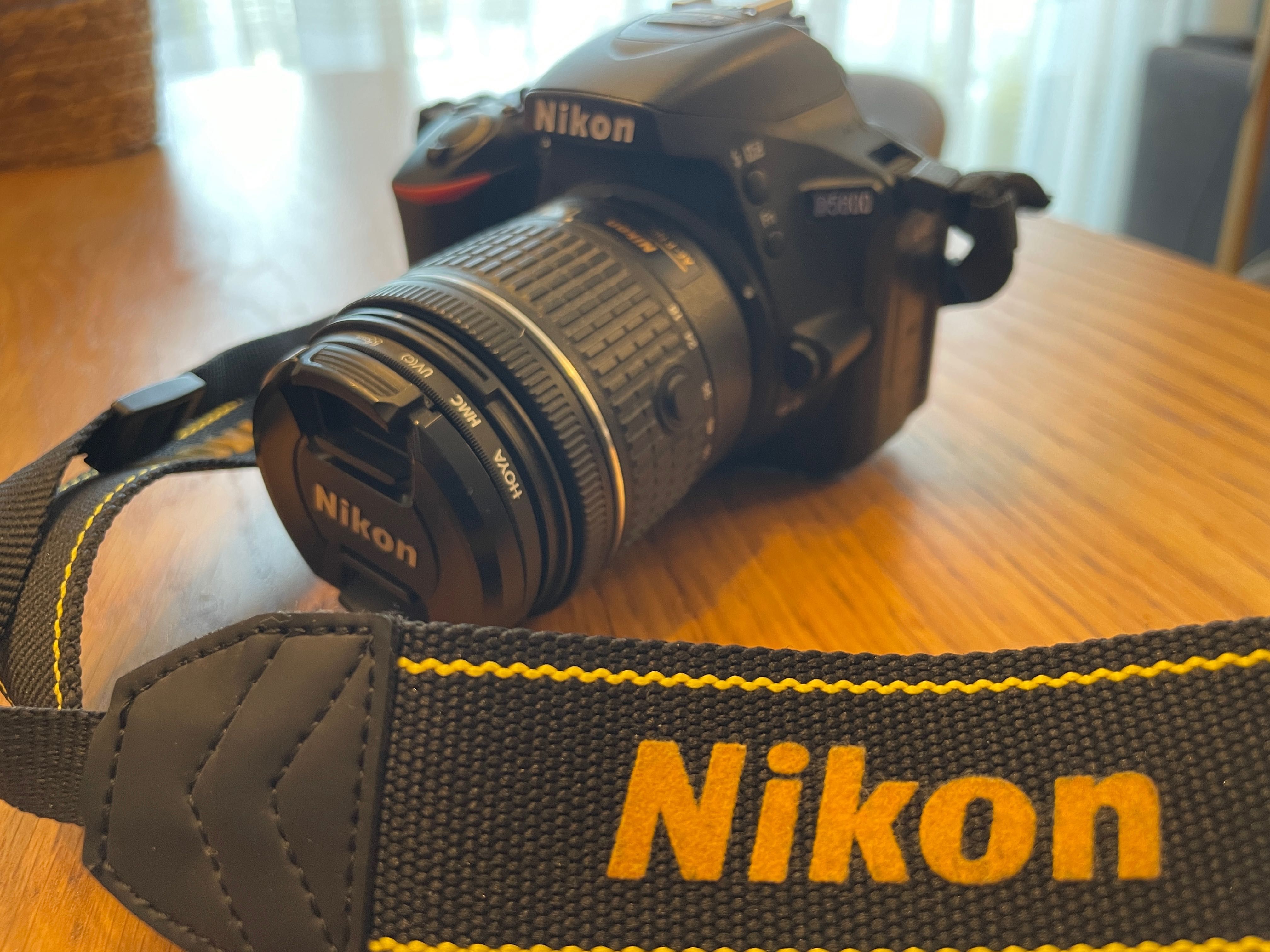 Aparat lustrzanka Nikon D5600 zadbany okazja